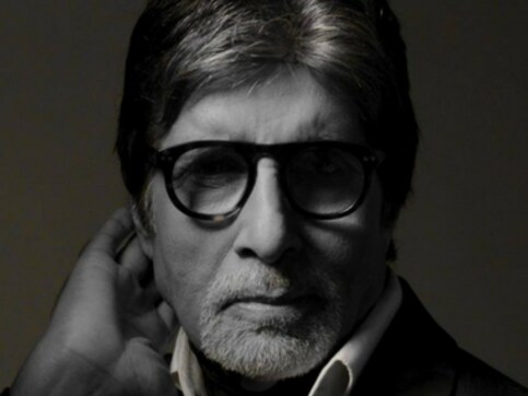 Aankhen 2, starring Amitabh Bachchan, will be directed by Anees Bazmee; film to release in January 2020 Aankhen 2, starring Amitabh Bachchan, will be directed by Anees Bazmee; film to release in January 2020