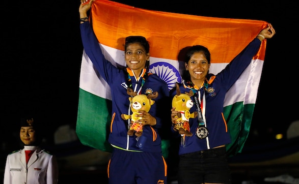 Sweta Shervegar, Varsha Gautham win silver in 49ers FX sailing; Indian women's hockey team loses final to Japan Sweta Shervegar, Varsha Gautham win silver in 49ers FX sailing; Indian women's hockey team loses final to Japan