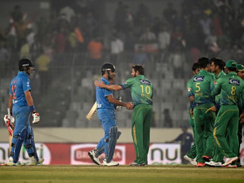 Asia Cup 2018: From Virat Kohli's 183 to Shahid Afridi's last over sixes, a quick run-through of best Indo-Pak matches Asia Cup 2018: From Virat Kohli's 183 to Shahid Afridi's last over sixes, a quick run-through of best Indo-Pak matches