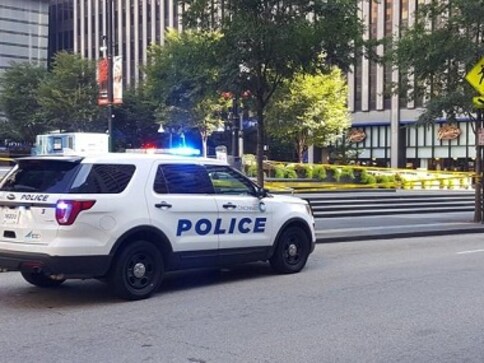 Cincinnati shooting: Gunman kills three in indiscriminate shooting inside bank; attacker shot dead Cincinnati shooting: Gunman kills three in indiscriminate shooting inside bank; attacker shot dead