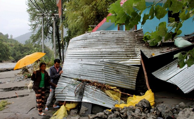 Issuing a flood warning, the Bhakra Beas Management Board (BBMB) said excess up to 49,000 cusecs of water from Pong Dam in Kangra district would be released on Tuesday. The reservoir level in Pong Dam, also known as Beas Dam, is inching towards the danger level of 1,390 feet. AP Issuing a flood warning, the Bhakra Beas Management Board (BBMB) said excess up to 49,000 cusecs of water from Pong Dam in Kangra district would be released on Tuesday. The reservoir level in Pong Dam, also known as Beas Dam, is inching towards the danger level of 1,390 feet. AP