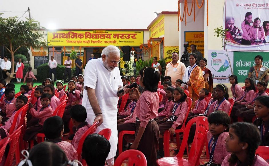 At the Diesel Locomotive Works (DLW) campus, the prime minister interacted with students of Kashi Vidyapeeth. Twitter/@narendramodi At the Diesel Locomotive Works (DLW) campus, the prime minister interacted with students of Kashi Vidyapeeth. Twitter/@narendramodi