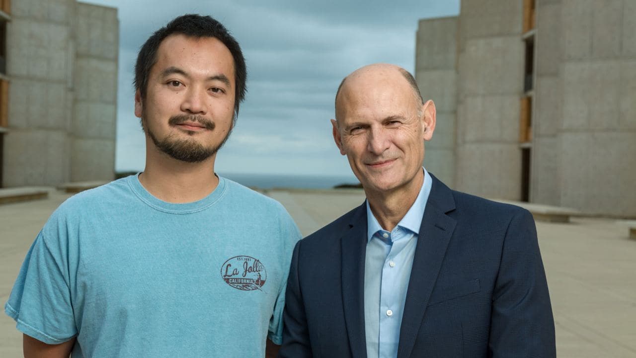 Lead researchers of the study Dr Masakazu Kurita (left) and Dr Juan Carlos (right). Image courtesy: Salk Institute