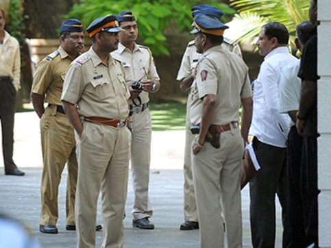 26-year-old man ends lifein Maharashtra's Aurangabad over Maratha quota issue, suicide note states govt 'murdered' him 26-year-old man ends lifein Maharashtra's Aurangabad over Maratha quota issue, suicide note states govt 'murdered' him
