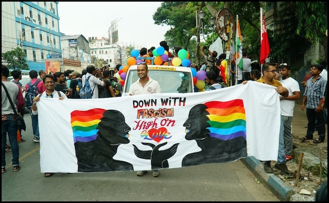 People were dressed in vibrant rainbow hues and as the march proceeded, it got a lot of attention. The participants also put out slogans like "Down with fascism, high on love". People were dressed in vibrant rainbow hues and as the march proceeded, it got a lot of attention. The participants also put out slogans like "Down with fascism, high on love".