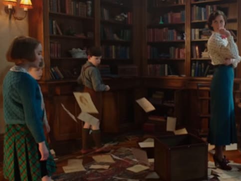 Mary Poppins Returns trailer: Emily Blunt is set to reprise the magic in Rob Marshall's musical fantasy Mary Poppins Returns trailer: Emily Blunt is set to reprise the magic in Rob Marshall's musical fantasy