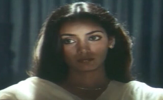 Azmi performance in Mahesh Bhatt's <em>Arth</em> (1982) earned her a National Award for Best Actress Azmi performance in Mahesh Bhatt's <em>Arth</em> (1982) earned her a National Award for Best Actress