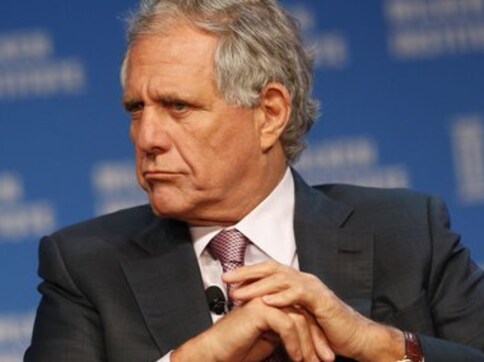 CBS negotiating CEO Les Moonves' exit amid settlement of legal dispute over company's control CBS negotiating CEO Les Moonves' exit amid settlement of legal dispute over company's control