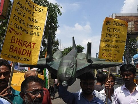 Bharat Bandh in North India: Protests in Delhi, Rajasthan; mixed response in Haryana, Punjab; negligible impact in UP, Himachal Bharat Bandh in North India: Protests in Delhi, Rajasthan; mixed response in Haryana, Punjab; negligible impact in UP, Himachal