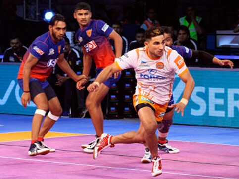Pro Kabaddi League 2018: Nitin Tomar’s early-season heroics raise further questions over national team snub Pro Kabaddi League 2018: Nitin Tomar’s early-season heroics raise further questions over national team snub