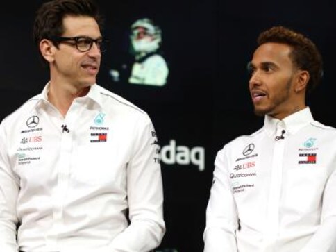 United States Grand Prix: Mercedes prepared to use team orders to help Lewis Hamilton win, says chief Toto Wolff United States Grand Prix: Mercedes prepared to use team orders to help Lewis Hamilton win, says chief Toto Wolff
