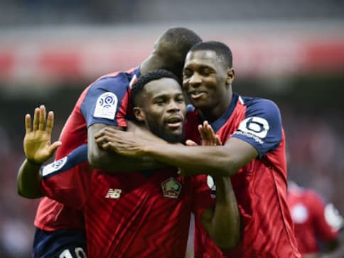 Ligue 1: Jonathan Bamba scores twice against former club to guide Lille past Saint-Etienne; Strasbourg held by Angers Ligue 1: Jonathan Bamba scores twice against former club to guide Lille past Saint-Etienne; Strasbourg held by Angers