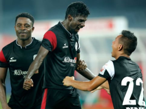 ISL 2018-19: Rowllin Borges' last-minute goal helps NorthEast United FC beat 10-man ATK ISL 2018-19: Rowllin Borges' last-minute goal helps NorthEast United FC beat 10-man ATK