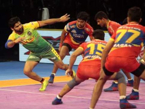 Pro Kabaddi League 2018: Pardeep Narwal leads from the front as Patna Pirates beat UP Yoddha in thriller