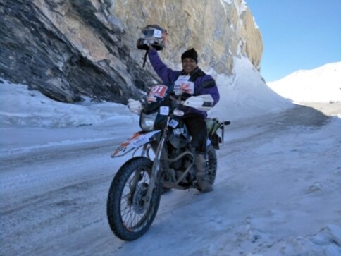 From a local gang to world's highest motorsport rally: How Vinod Rawat defied odds with a prosthetic leg and a motorcycle