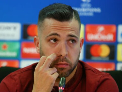 Barcelona's Jordi Alba denies rift with Spain coach Luis Enrique after earning recall, says he never argued Barcelona's Jordi Alba denies rift with Spain coach Luis Enrique after earning recall, says he never argued
