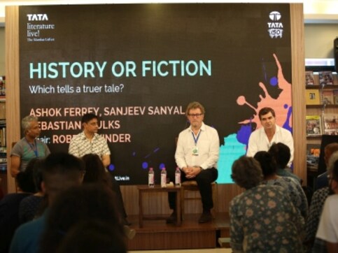Tata Literature Live 2018: On Day 3, conversations on love, longing, cities and history Tata Literature Live 2018: On Day 3, conversations on love, longing, cities and history