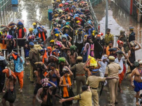 Sabarimala row: Supreme Court directs devotees’ association’s lawyer to file written submission for rehearing case Sabarimala row: Supreme Court directs devotees’ association’s lawyer to file written submission for rehearing case