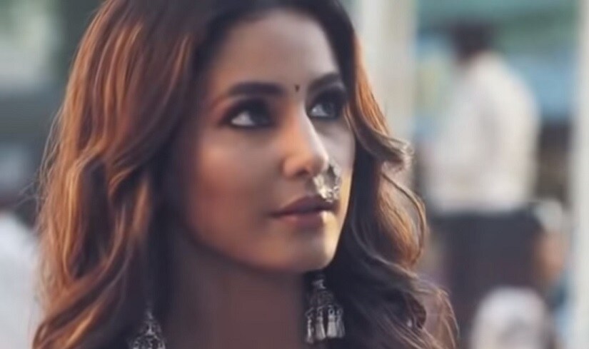 Hina Khan takes a break from Kasautii Zindagii Kay to film her upcoming Bollywood debut