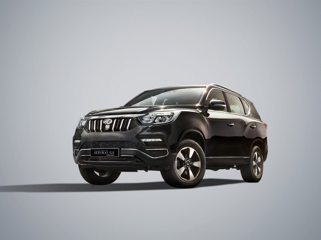 Mahindra Alturas G4 first drive: Good design, large dimensions make it premium SUV