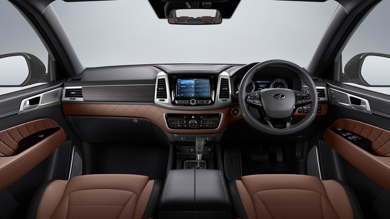Mahindra Alturas G4
