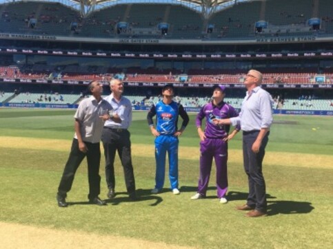 Bat flip instead of coin toss in BBL seems to be a marketing gimmick but needs to be given time before passing definitive verdict Bat flip instead of coin toss in BBL seems to be a marketing gimmick but needs to be given time before passing definitive verdict