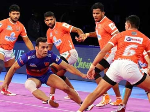 Pro Kabaddi 2018, Highlights, Dabang Delhi vs Bengaluru Bulls: Delhi edge past Bengaluru to put daylight between themselves and Pune Pro Kabaddi 2018, Highlights, Dabang Delhi vs Bengaluru Bulls: Delhi edge past Bengaluru to put daylight between themselves and Pune