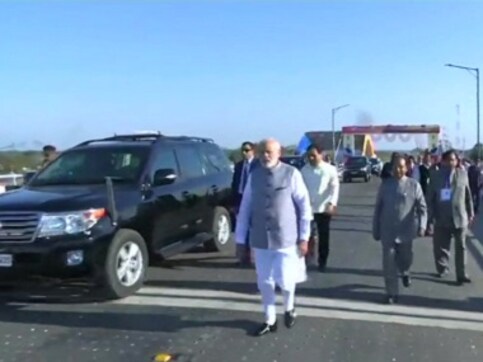 Narendra Modi inaugurates Bogibeel Bridge in Assam: Railroad project likely to play crucial role along India-China border Narendra Modi inaugurates Bogibeel Bridge in Assam: Railroad project likely to play crucial role along India-China border