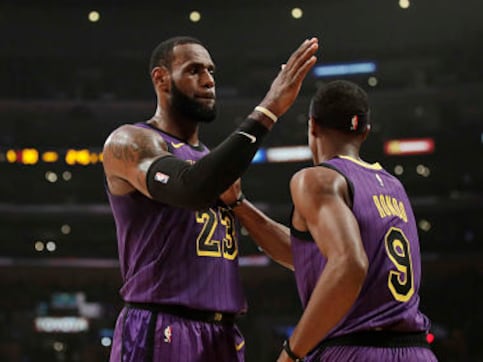 NBA: LeBron James shakes of illness to help Lakers beat Pelicans; Kawhi Leonard leads Raptors to 'businesslike' win NBA: LeBron James shakes of illness to help Lakers beat Pelicans; Kawhi Leonard leads Raptors to 'businesslike' win