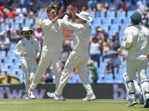 South Africa vs Pakistan: Bowlers shine as Duanne Olivier claims six-for before visitors stage comeback with five Proteas wickets South Africa vs Pakistan: Bowlers shine as Duanne Olivier claims six-for before visitors stage comeback with five Proteas wickets