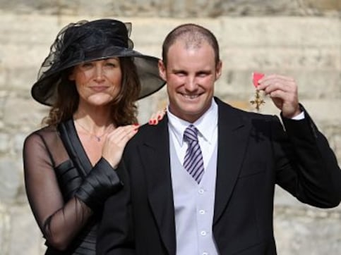 Former England captain Andrew Strauss' wife Ruth passes away after losing year-long battle with lung cancer Former England captain Andrew Strauss' wife Ruth passes away after losing year-long battle with lung cancer