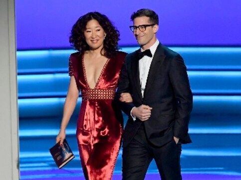 Brooklyn Nine Nine actor Andy Samberg, Grey's Anatomy actress Sandra Oh to host Golden Globes 2019 Brooklyn Nine Nine actor Andy Samberg, Grey's Anatomy actress Sandra Oh to host Golden Globes 2019