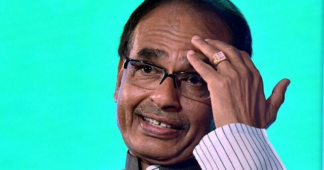 ‘Today’s Aurangzeb’: Shivraj Singh Chouhan takes swipe at Akhilesh Yadav at rally in Deoria ‘Today’s Aurangzeb’: Shivraj Singh Chouhan takes swipe at Akhilesh Yadav at rally in Deoria