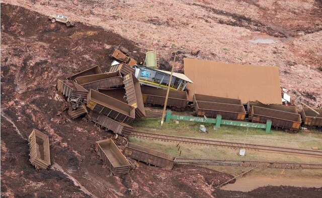 An estimated 300 people were still missing and authorities expected the toll to increase. Meanwhile, the search operation became more challenging due to intermittent rains. AP An estimated 300 people were still missing and authorities expected the toll to increase. Meanwhile, the search operation became more challenging due to intermittent rains. AP