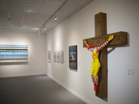 Sculpture of crucified Ronald McDonald sparks uproar in Israel; Christians call artwork an 'affront to religious symbols' Sculpture of crucified Ronald McDonald sparks uproar in Israel; Christians call artwork an 'affront to religious symbols'