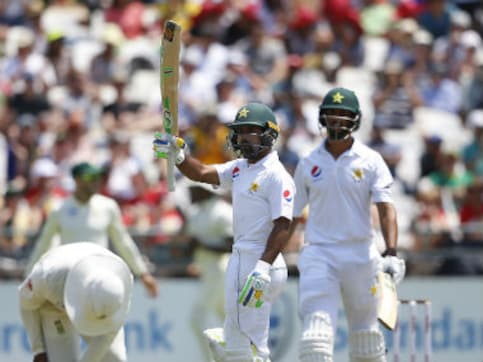 South Africa vs Pakistan: Visitors avoid innings defeat, but Proteas close in on series win South Africa vs Pakistan: Visitors avoid innings defeat, but Proteas close in on series win