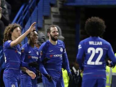 FA Cup: Chelsea breeze past Sheffield Wednesday on Gonzalo Higuain's debut; Crystal Palace shock Tottenham Hotspur FA Cup: Chelsea breeze past Sheffield Wednesday on Gonzalo Higuain's debut; Crystal Palace shock Tottenham Hotspur