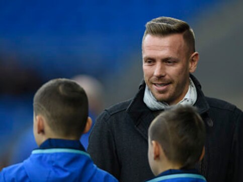 Craig Bellamy temporarily steps down from Cardiff coaching job while being investigated for bullying Craig Bellamy temporarily steps down from Cardiff coaching job while being investigated for bullying