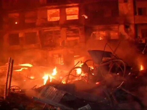 Delhi Kirti Nagar fire: Blaze brought under control after 'swift action' by firefighters; no casualties reported Delhi Kirti Nagar fire: Blaze brought under control after 'swift action' by firefighters; no casualties reported