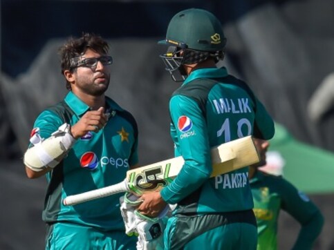 South Africa vs Pakistan: Imam-ul-Haq's century in vain as hosts win rain-hit Centurion ODI to take 2-1 lead South Africa vs Pakistan: Imam-ul-Haq's century in vain as hosts win rain-hit Centurion ODI to take 2-1 lead