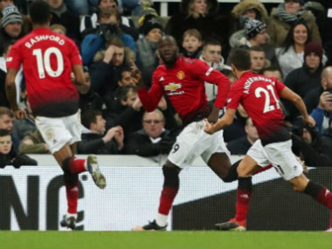 Premier League: Manchester United maintain perfect start under Ole Gunnar Solskjaer; Chelsea held by Southampton Premier League: Manchester United maintain perfect start under Ole Gunnar Solskjaer; Chelsea held by Southampton