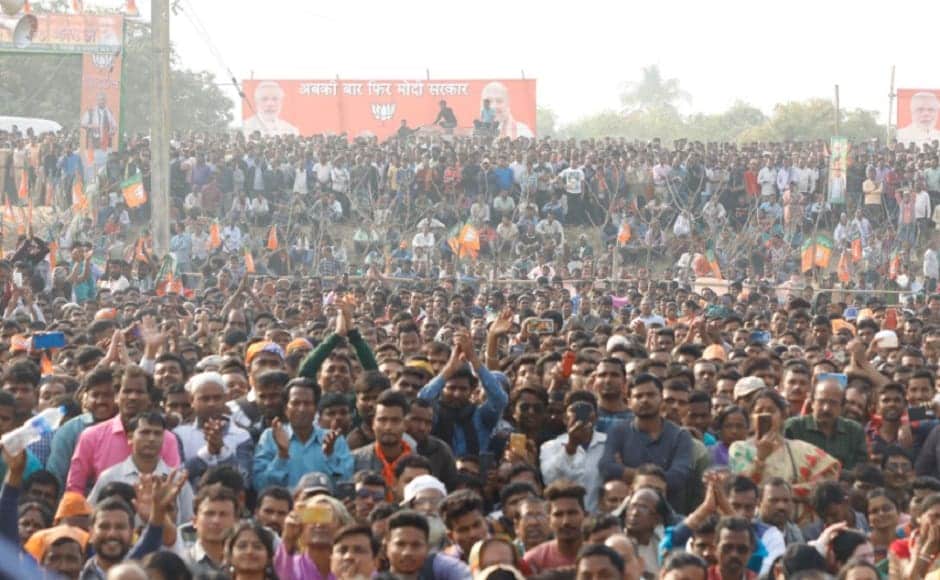 Shah said Banerjee is not letting the people of West Bengal reap the benefits of various schemes introduced by PM Narendra Modi, like the Ayushmann Bharat scheme. He urged the people to elect BJP in more than 23 seats and oust a 'government that facilitates murders'. Twitter/@AmitShah Shah said Banerjee is not letting the people of West Bengal reap the benefits of various schemes introduced by PM Narendra Modi, like the Ayushmann Bharat scheme. He urged the people to elect BJP in more than 23 seats and oust a 'government that facilitates murders'. Twitter/@AmitShah