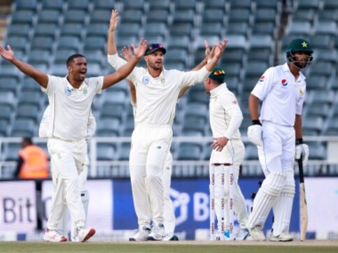 South Africa vs Pakistan: Proteas strike early after being dismissed for 262 on opening day of final Test South Africa vs Pakistan: Proteas strike early after being dismissed for 262 on opening day of final Test