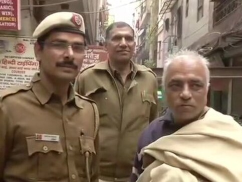 Sanjay Sachdev, owner of NGO 'Love Commandos' arrested for confining, extorting money from runaway couples Sanjay Sachdev, owner of NGO 'Love Commandos' arrested for confining, extorting money from runaway couples