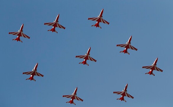 Aero India 2019: IAF teams fly in 'missing man' formation to pay tribute to fallen colleague on day 1 of show Aero India 2019: IAF teams fly in 'missing man' formation to pay tribute to fallen colleague on day 1 of show