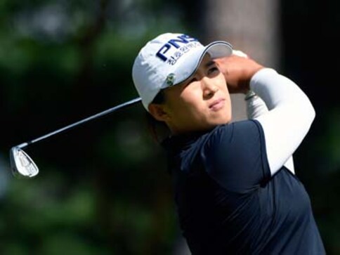 Amy Yang holds off Minjee Lee to win third LPGA Thailand title despite stoppages due to inclement weather Amy Yang holds off Minjee Lee to win third LPGA Thailand title despite stoppages due to inclement weather