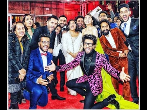 Ranveer Singh, Alia Bhatt on Berlinale red carpet, Sanjay Dutt initiates #DrugFreeIndia campaign: Social Media Stalkers' Guide Ranveer Singh, Alia Bhatt on Berlinale red carpet, Sanjay Dutt initiates #DrugFreeIndia campaign: Social Media Stalkers' Guide