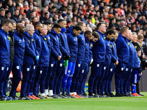 Premier League: Southampton vow to ban fans who mocked Emiliano Sala's death with 'aeroplane' gestures in Cardiff City clash Premier League: Southampton vow to ban fans who mocked Emiliano Sala's death with 'aeroplane' gestures in Cardiff City clash