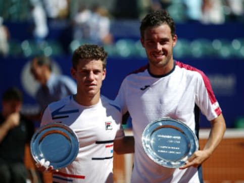 Argentina Open: Italy's Marco Cecchinato trounces home favourite Diego Schwartzman to claim third ATP title Argentina Open: Italy's Marco Cecchinato trounces home favourite Diego Schwartzman to claim third ATP title