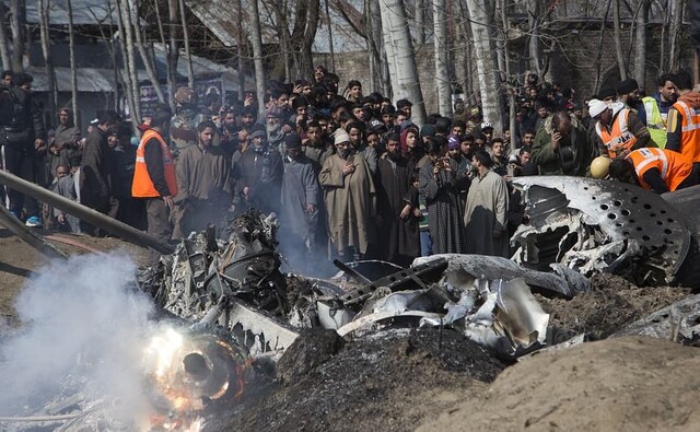 Seven persons were killed when Indian Air Force’s Mi-17 helicopter crashed after a technical fault in Jammu and Kashmir’s Budgam around 10 am on Wednesday. Firstpost/Sameer Mushtaq Seven persons were killed when Indian Air Force’s Mi-17 helicopter crashed after a technical fault in Jammu and Kashmir’s Budgam around 10 am on Wednesday. Firstpost/Sameer Mushtaq